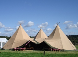 all_inclusive_tipi_tent